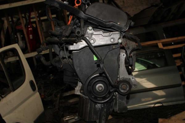 MOTEUR VAG 1.4 ESSENCE - Vue 3